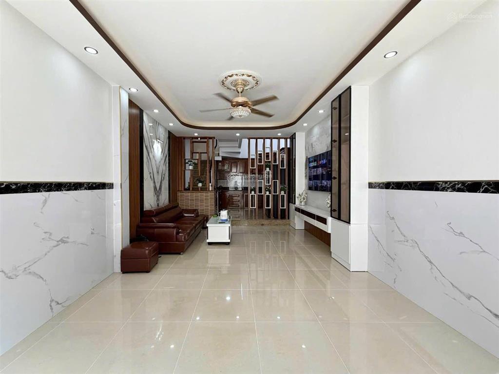 3 tỷ 550  nhà vườn lài quận 12, 100m2, đang cho thuê 21 triệu/tháng, dòng tiền ổn định