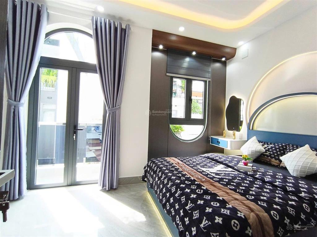 Đối diện khu du lịch đại nam, chủ nhà khó khăn bán nhà 100m2 (5m x 20m) xây ở tâm huyết. giá 2 tỷ 5