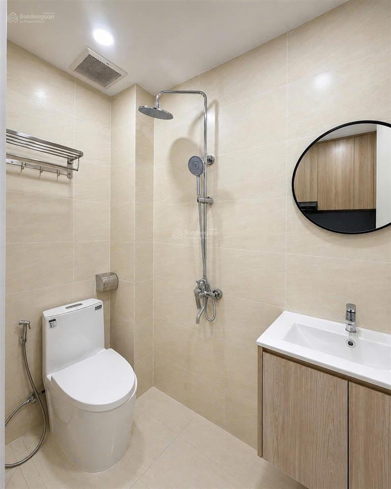Chính chủ bán nhà 3 tầng, mới full nội thất cao cấp trung tâm bình thạnh, gần học viện cán bộ
