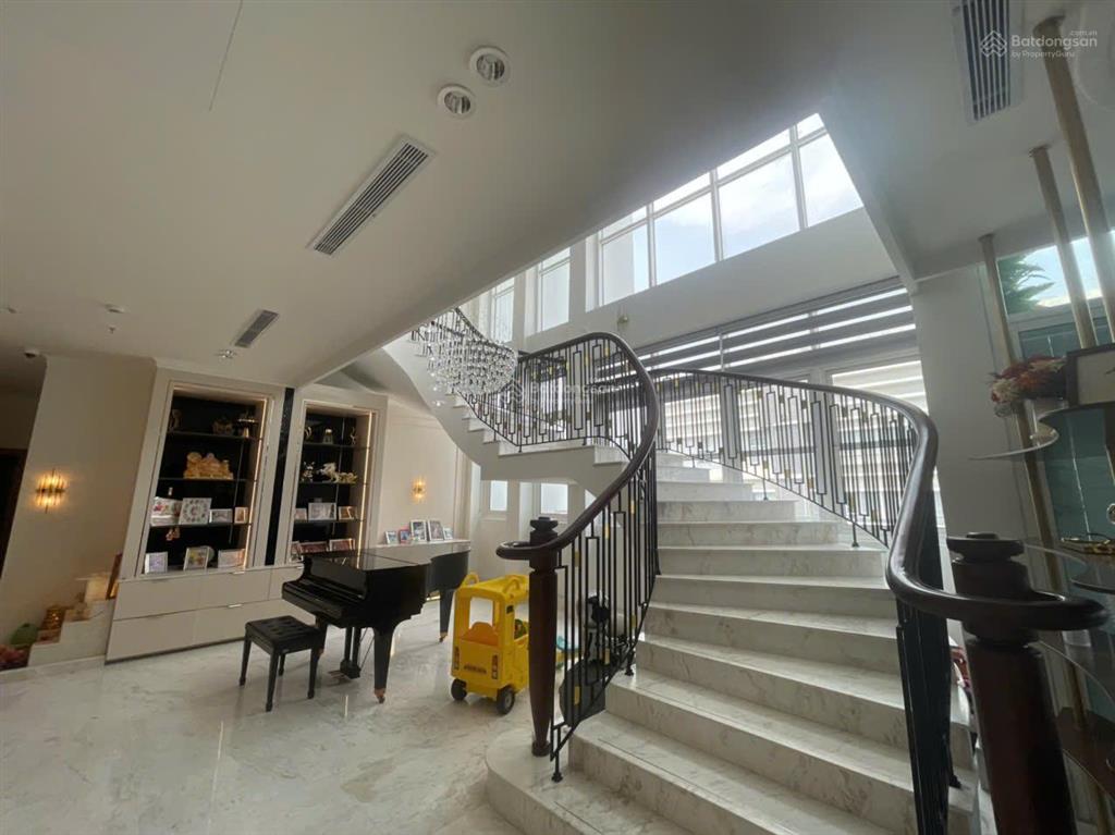 Penthouse 750m² 3 sàn sunrise city quận 7 không gian đẳng cấp view đẹp hiếm có tại tp.hcm