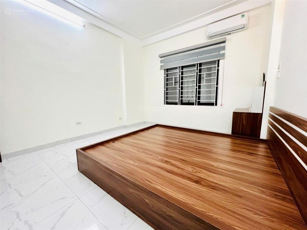 Biên gianghà đông #3tỉ nhỉnh ô tô đỗ cách 10m. giao thông thuận tiện.
t1 khách ,bếp, wc