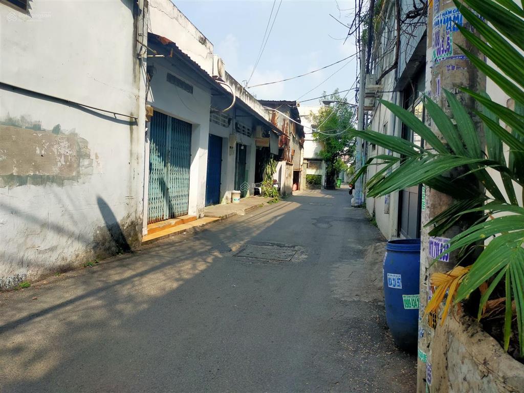 Nhà 2 tầng ngang 6m, ô tô ngủ nhà. nhỉnh 5 tỷ.