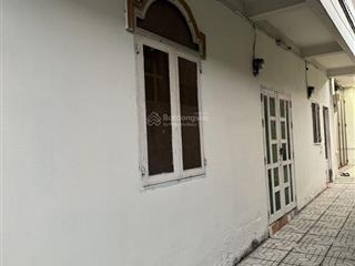 Nhà 2 tầng ngang 6m, ô tô ngủ nhà. nhỉnh 5 tỷ.