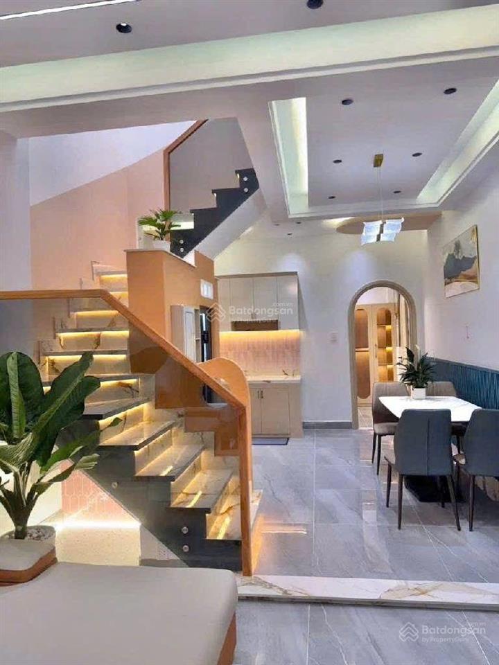 Bán nhà 2 mặt tiền, đường võ văn kiệt, bình tiên. phường 7, quận 6, dt 5.2 x 15m, giá 7.4 tỷ