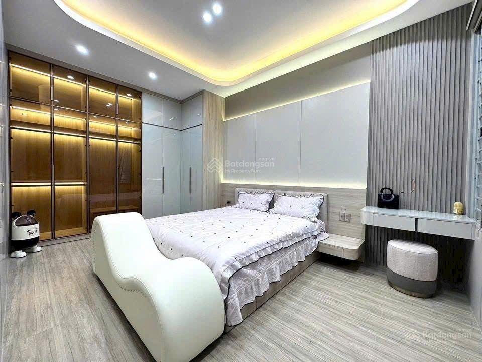 Bán nhà mặt tiền. đường bình tiên. phan văn khỏe 4 x 24  4 tầng. p. 9. q.6 giá 145 tỷ