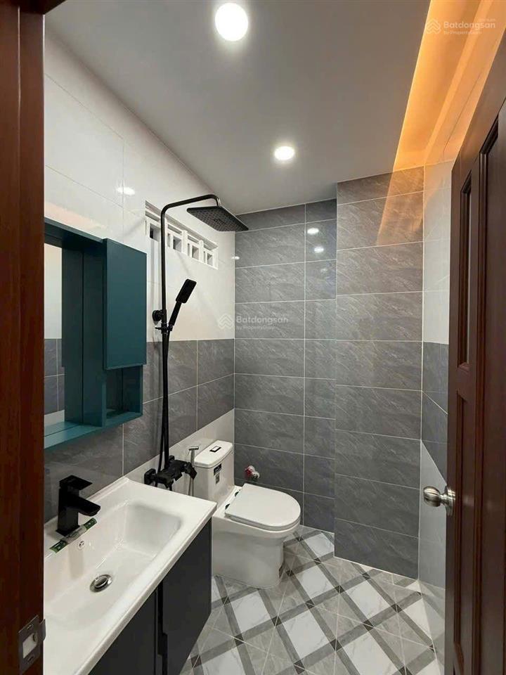 Bán nhà mặt tiền. đường bình tiên. phan văn khỏe 4 x 24  4 tầng. p. 9. q.6 giá 145 tỷ