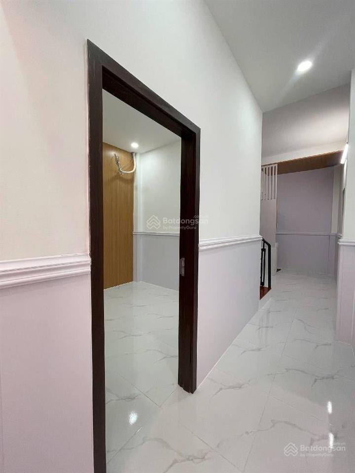 Bán nhà mới, đường số 8, bình long, tktq, p. bình hưng hòa, quận bình tân. dt 4 x 15m giá 5.75 tỷ