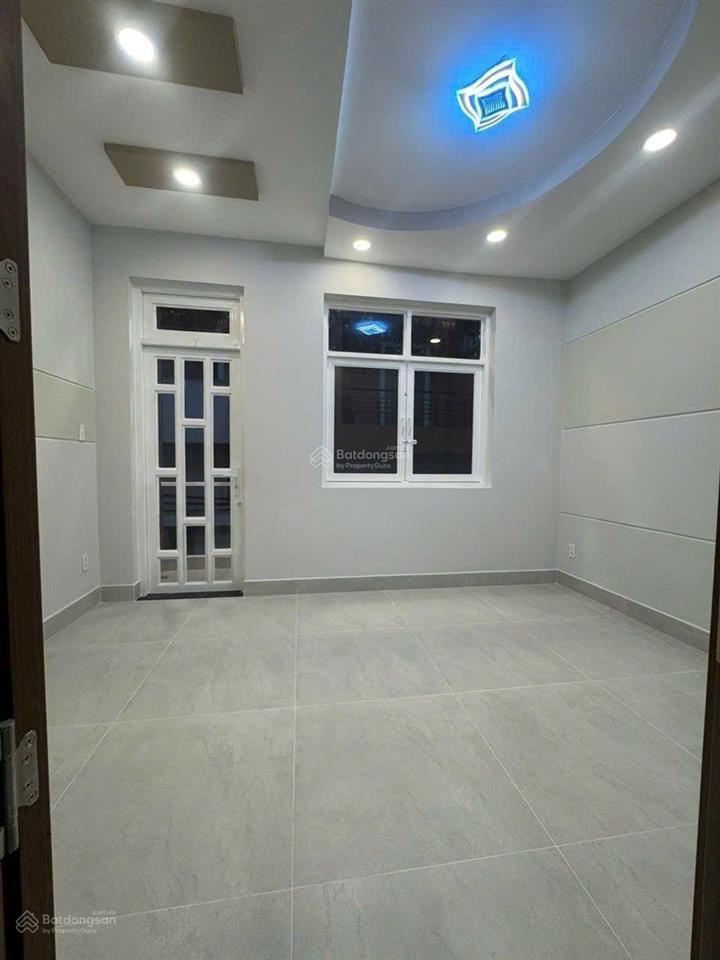 Bán nhà đường bà ký. hồng bàng. bình tiên. phường bình tây. quận 6. dt. 4.3 x 12=51.6m giá 6.38 tỷ