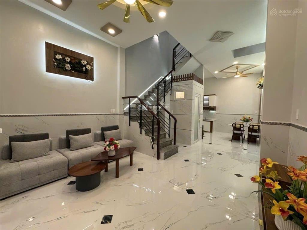 Bán nhà đường bà ký. hồng bàng. bình tiên. phường bình tây. quận 6. dt. 4.3 x 12=51.6m giá 6.38 tỷ