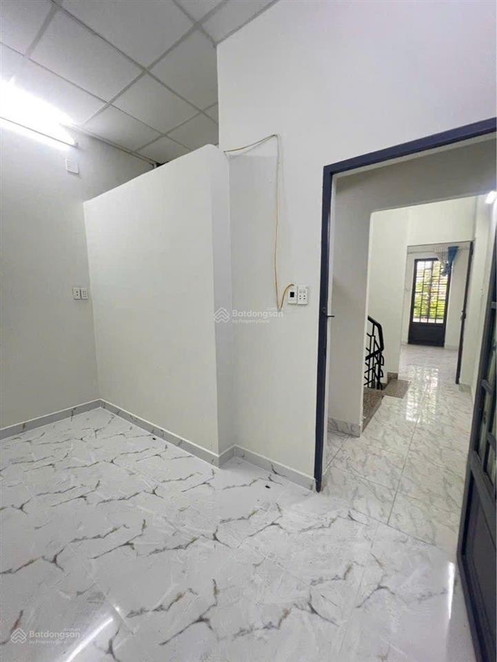 Bán nhà mới đường nguyễn văn luông. hồng bàng. hậu giang. p. 11. quận 6 dt 4 x 12m giá 5,3 tỷ