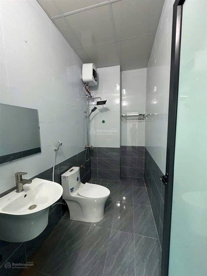 Bán nhà mặt tiền đường vương văn huống, tên lửa, phường an lạc q. bình tân. 4 x 20=80m2 giá 7,9 tỷ