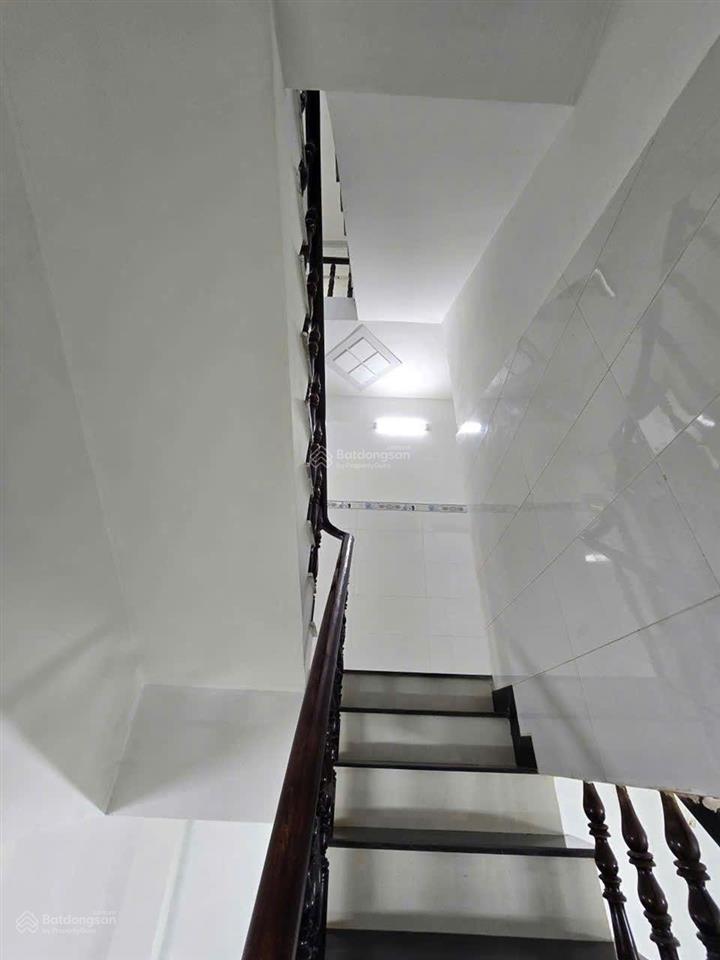 Bán nhà đường tân hòa đông, chợ phú lâm phan anh, p. 14 quận 6. dt 4.7 x 13m=62m2 giá 5.250 tỷ