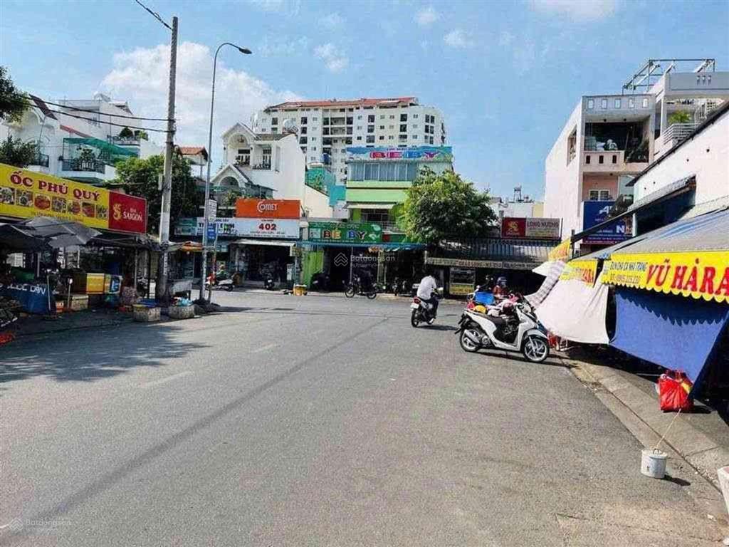 Chủ ngợp bank mặt tiền kinh doanh chợ tân hương tân phú (4 x 18) chỉ 10 tỷ thương lượng