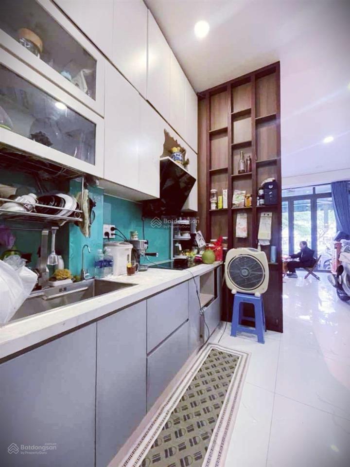 Mặt tiền ngay chợ bình tây 3 tầng dòng tiền 25tr/th chỉ 8 tỷ 1 hiếm