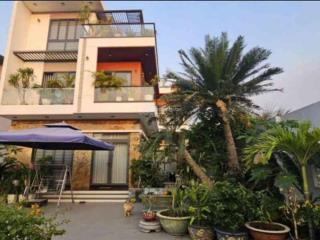 Biệt thự nghỉ dưỡng sân vườn hơn 300m2 chỉ nhỉnh hơn 8tỷ  gần ngay chợ xuân thới thượng  hóc môn