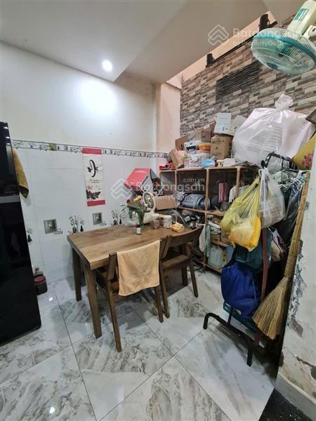 Chỉ 7 tỷ, nhà 50m2, 2 tầng, gần chợ bà chiểu  ngay lê quang định, bình thạnh