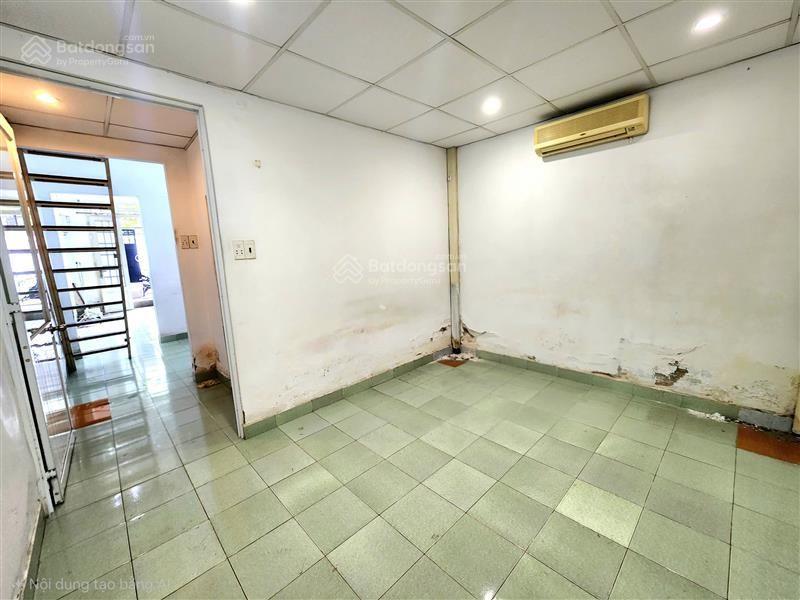 Chỉ 7.x tỷ, nhà hẻm xe hơi, diện tích 52m2  gần mặt tiền nguyễn xí, bình thạnh