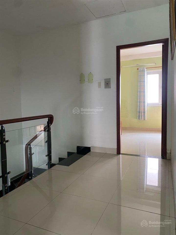 Bán nhà bế văn cấm thông lâm văn bền  4 tầng  xe hơi đỗ cửa  p. tân hưng quận 7