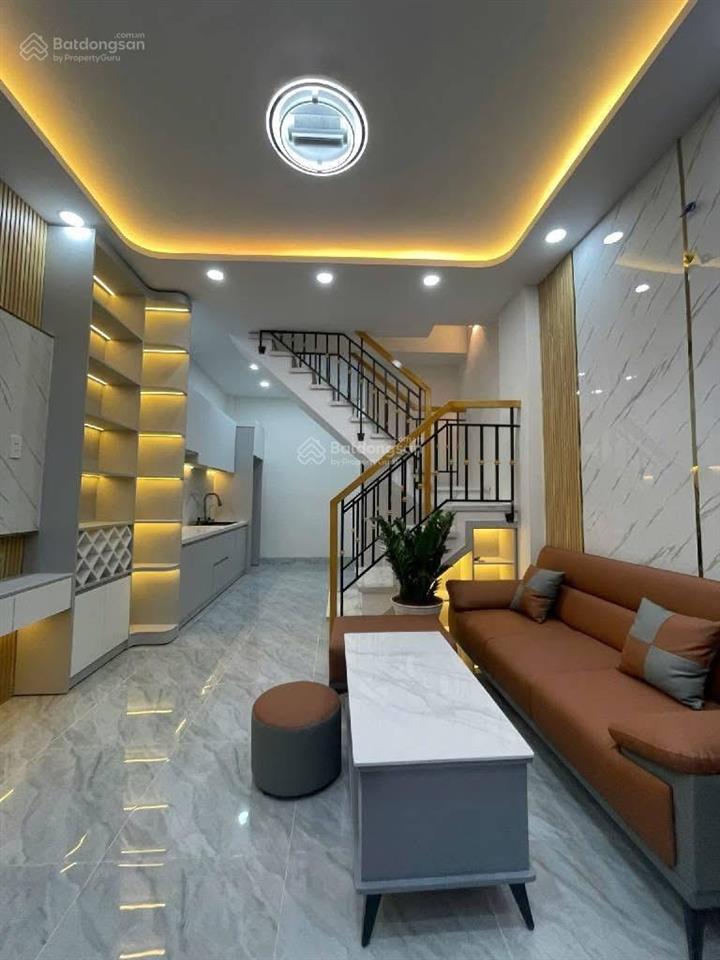 Bán nhà quận 7  đường tân mỹ  đh tài chính marketing chỉ với nhỉnh 4 tỷ có sổ hồng riêng