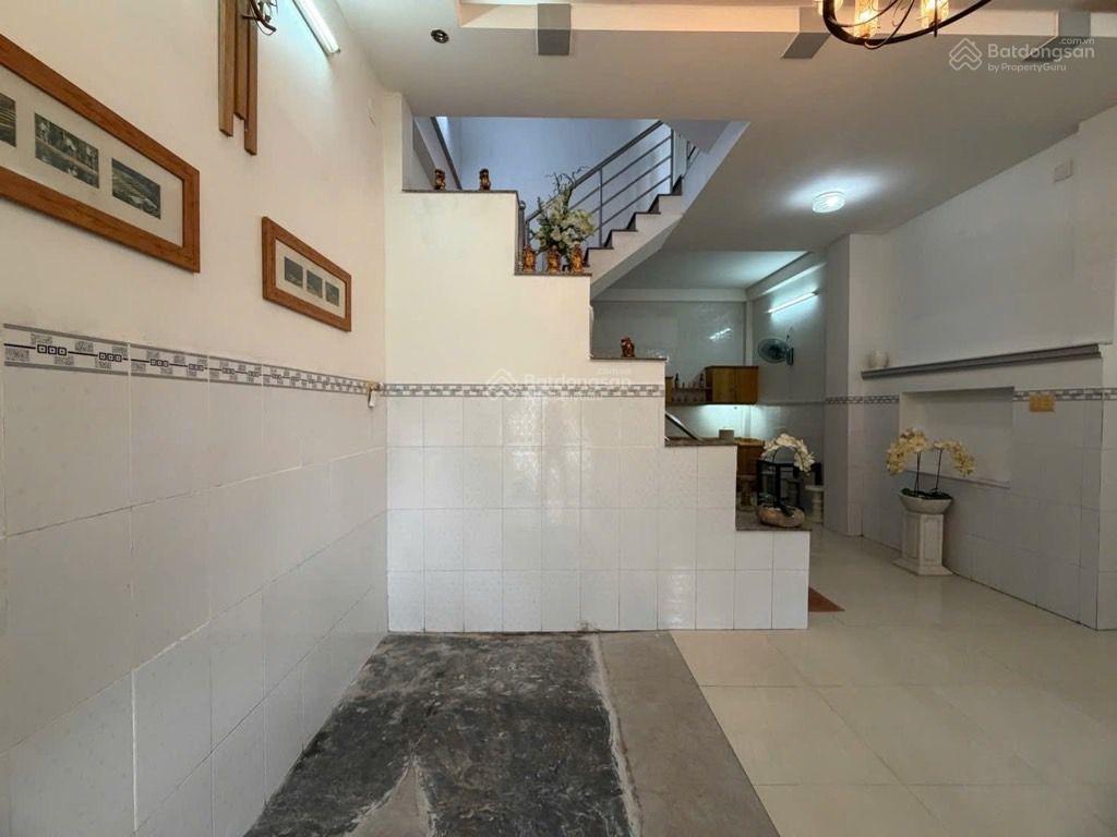 Bán nhà quận 7 3 tầng ngang 5m hxh ra gò ô môi, quận 7 giá chỉ 8,6 tỷ tl gần phú mỹ hưng