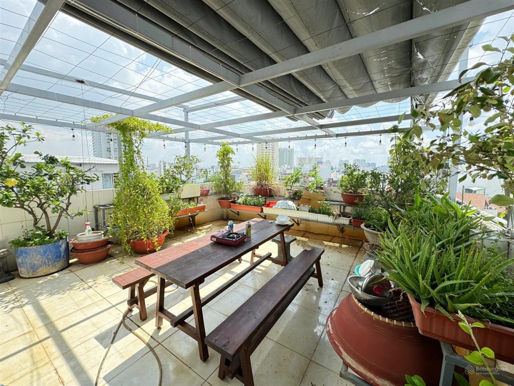 Tòa chdv hầm 6 tầng khai thác 200tr/tháng ngay sát tòa nhà ttc p. 26 bình thạnh, bán chỉ 32 tỷ tl