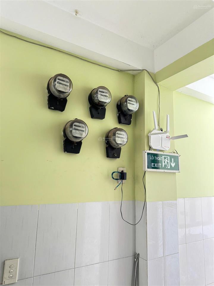 Tòa chdv hầm 6 tầng khai thác 200tr/tháng ngay sát tòa nhà ttc p. 26 bình thạnh, bán chỉ 32 tỷ tl