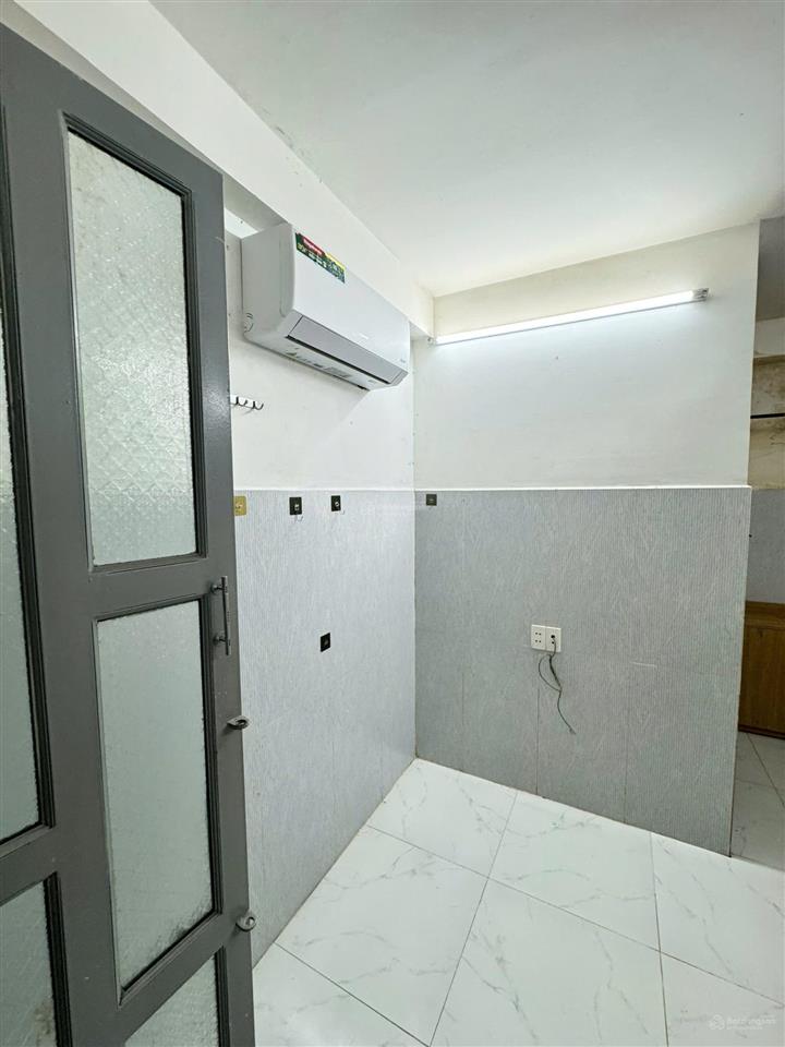 Tòa chdv 7 tầng 63 phòng dòng tiền 200 triệu/th tại dương quảng hàm gò vấp bán 38 tỷ