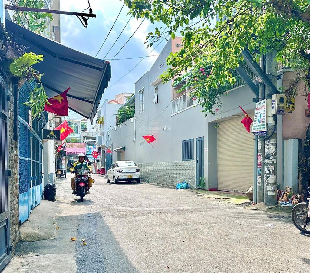 Bán nhà hẻm oto thông phường 25, bình thạnh, 49,5m2, btct 3 tầng 4 pn, ngay đại học ngoại thương