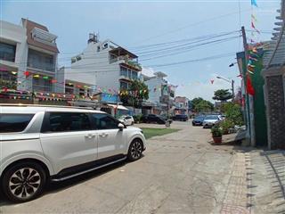 Bán toà nhà chdv ngay đh hutech. hẻm oto thông. btct 4 tầng52m2 gồm 7 pn 7 wc. doanh thu 30 tr/th