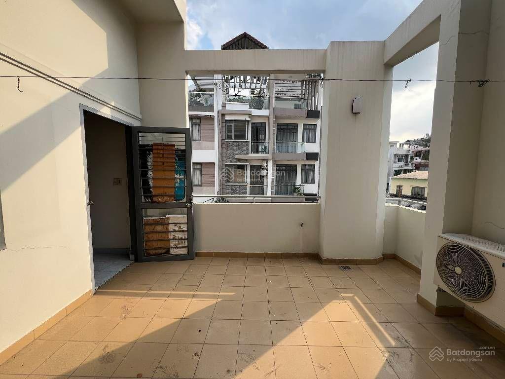 Bán nhà hẻm oto hoàng hoa thám. btct 4 tầng. ngang 4x14m (53m2). cách mặt tiền chỉ 10m. khu đồng bộ