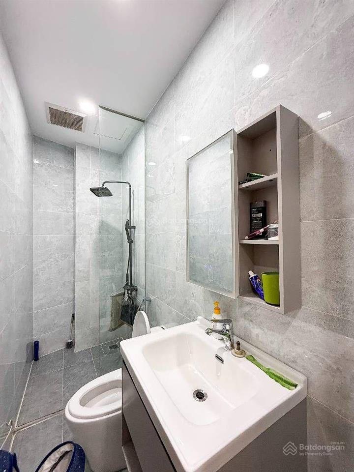 Bán nhà mới hẻm oto ngay chung cư richmond nguyễn xí. btct 3 tầng. ngang 4,1 x 9,5m(36m2). chỉ 8 tỷ