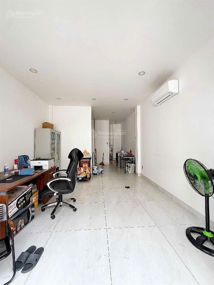 Bán nhà mới hẻm oto ngay chung cư richmond nguyễn xí. btct 3 tầng. ngang 4,1 x 9,5m(36m2). chỉ 8 tỷ