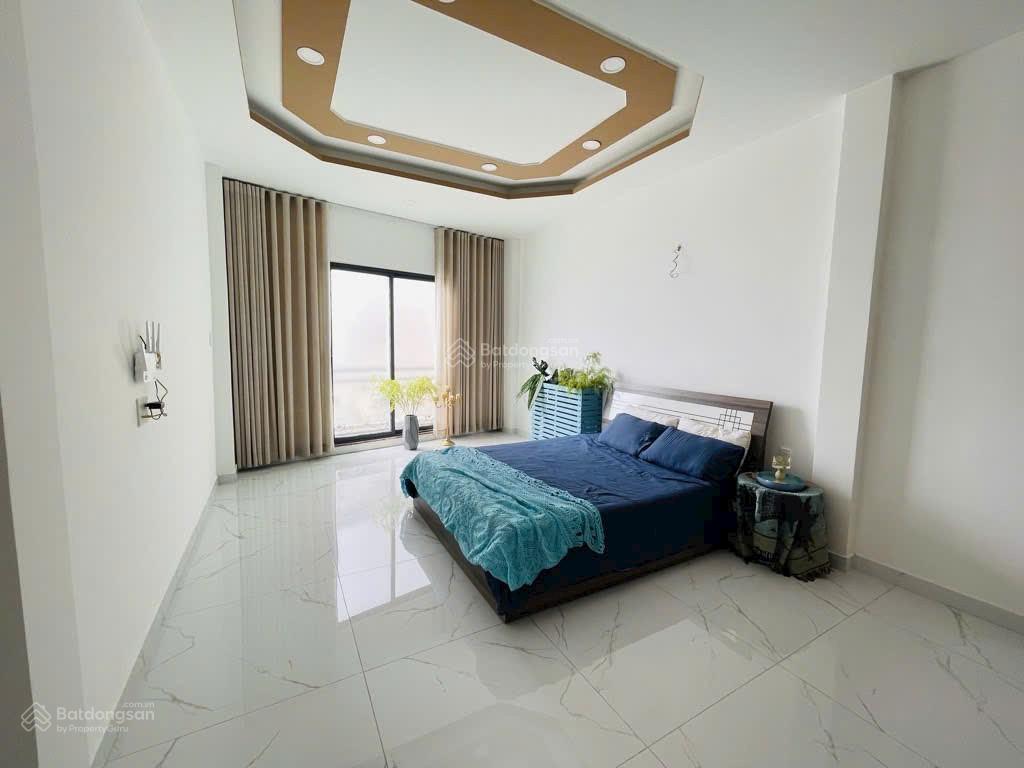 Hạ gấp 2 tỷ nhà đẹp hẻm oto thông 5 tầng btct  ngang 4x10m(41m2) chính chủ xây kiên cố
