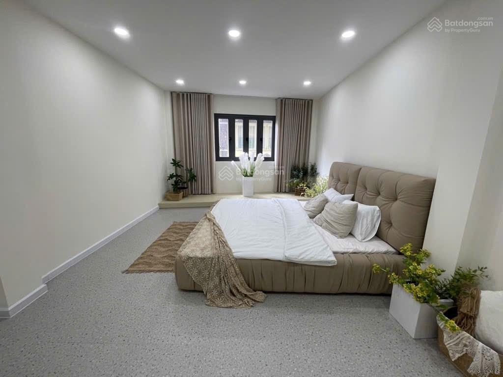 Hạ gấp 2 tỷ nhà đẹp hẻm oto thông 5 tầng btct  ngang 4x10m(41m2) chính chủ xây kiên cố