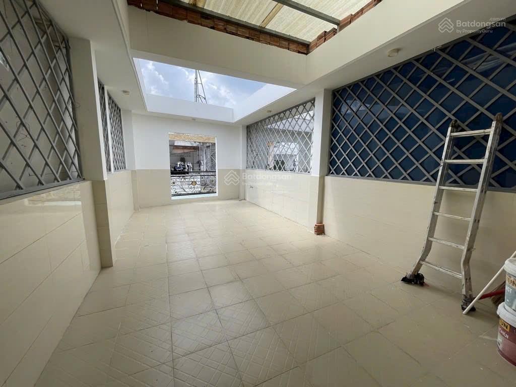 Hạ gấp 2 tỷ nhà đẹp hẻm oto thông 5 tầng btct  ngang 4x10m(41m2) chính chủ xây kiên cố