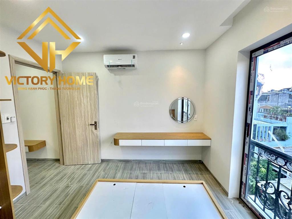 1 phòng ngủ ban công thoáng mát, full nội thất, giặt riêng, thang máy. ngay trung tâm bình thạnh