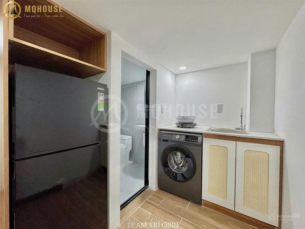 Duplex full nội thất, giặt riêng, thang máy, hầm xe. ở 23 bạn. ngay đh văn lang