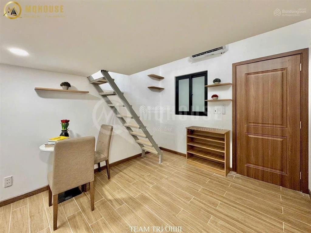 Duplex full nội thất, giặt riêng, thang máy, hầm xe. ở 23 bạn. ngay đh văn lang