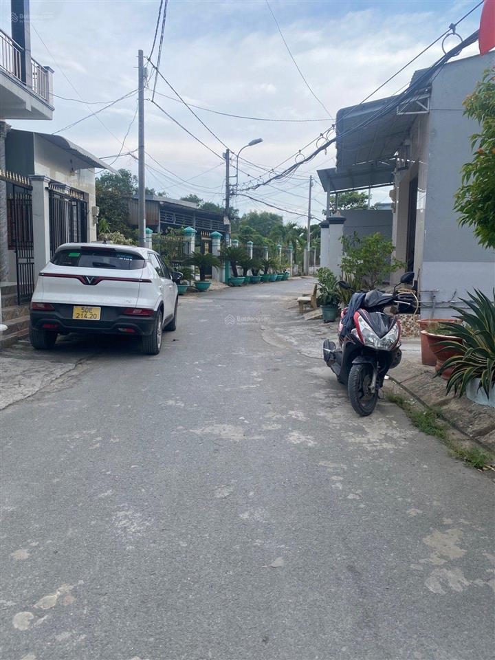 248m2  4 tỷ 3  bán nhà cấp 4 hẻm xe hơi lê văn lương  full thổ cư