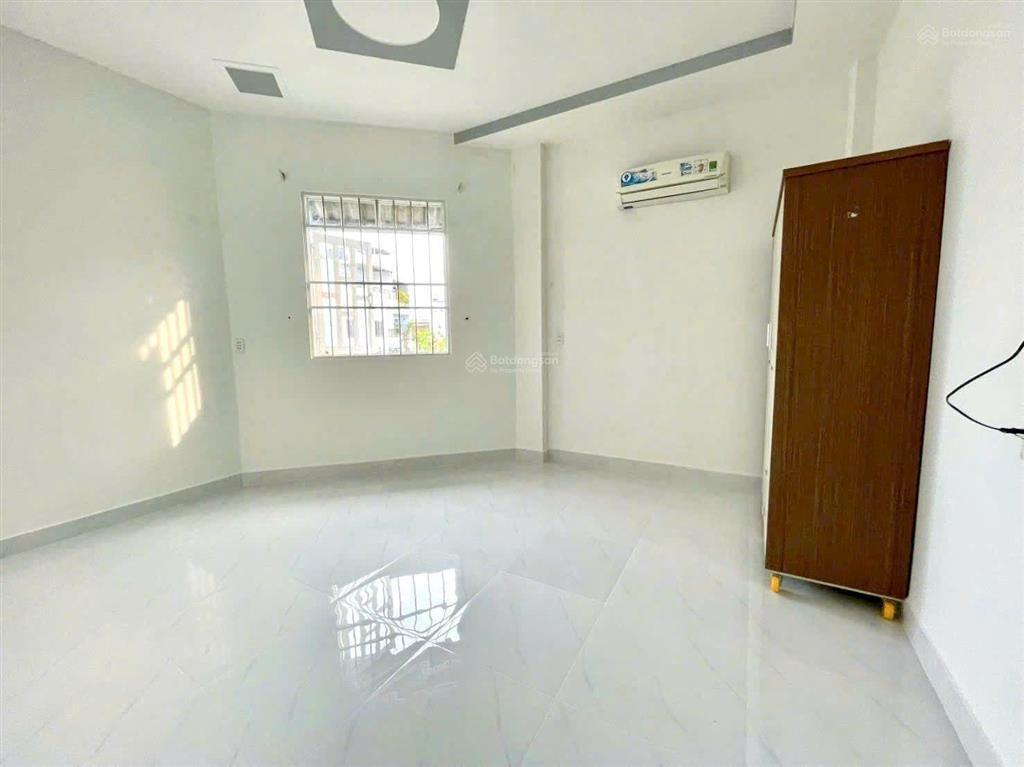 93m2  3 tỷ 950tr  bán nhà 3 tầng hẻm xe hơi nguyễn văn tạo  3pn  gần chợ bà chồi