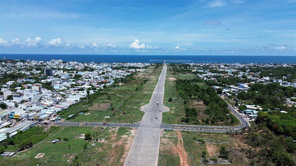 Bán lô liền kề 123m2 đối diện vườn hoa, hai mặt đường 2 bên. kđt bắc dương đông 67ha. giá cắt sâu