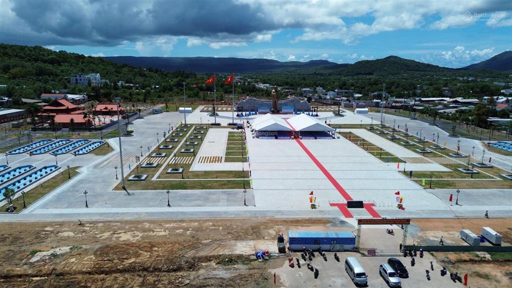 Bán lô liền kề 123m2 đối diện vườn hoa, hai mặt đường 2 bên. kđt bắc dương đông 67ha. giá cắt sâu