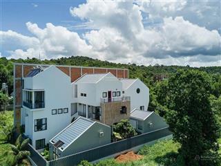 Bán khu căn hộ dịch vụ 500m2 ở búng gội. có sẵn 10 căn hộ, doanh thu 110 tr/tháng. cách biển 1.5km