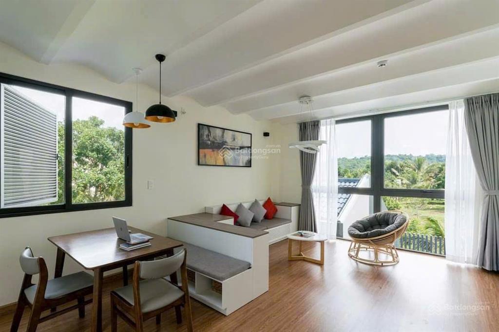 Bán khu căn hộ dịch vụ 500m2 ở búng gội. có sẵn 10 căn hộ, doanh thu 110 tr/tháng. cách biển 1.5km