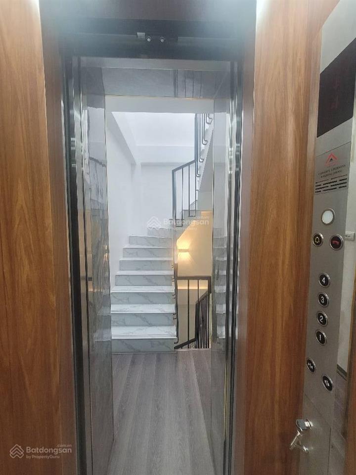 Nhà phúc lợi, 7.4 tỷ, mt 4m căn góc, thang máy, 36 m2