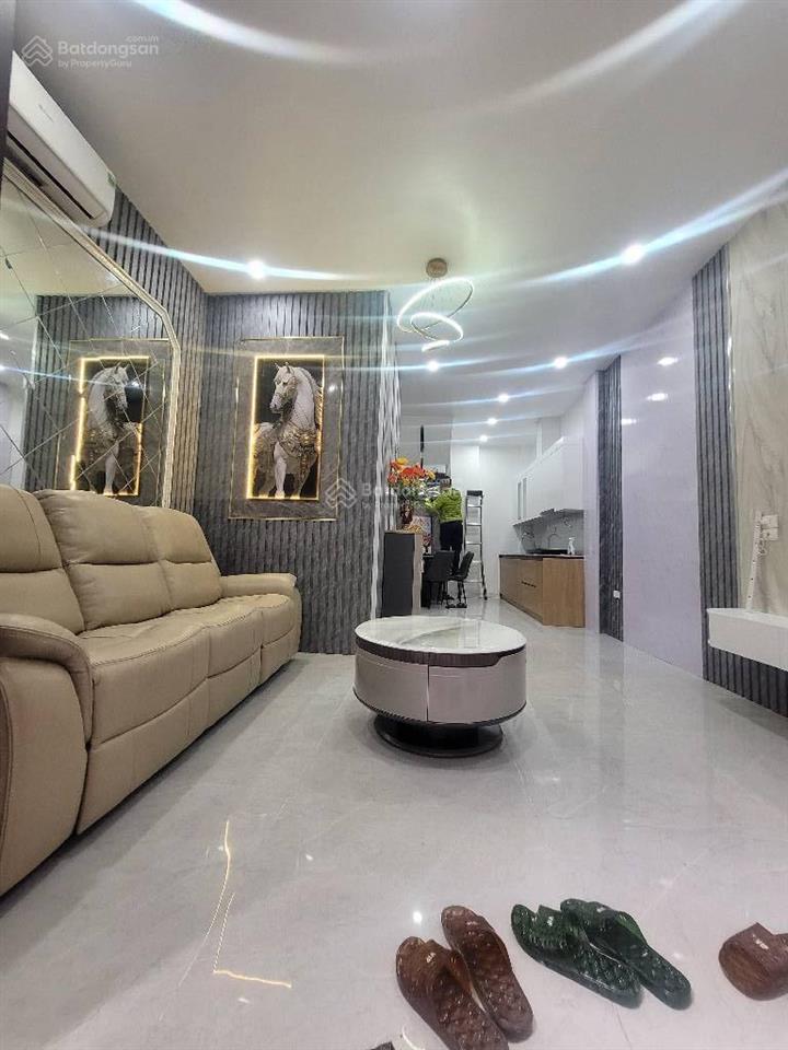 Nhà phúc lợi, 7.4 tỷ, mt 4m căn góc, thang máy, 36 m2