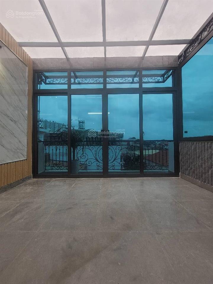 Nhà phúc lợi, 7.4 tỷ, mt 4m căn góc, thang máy, 36 m2