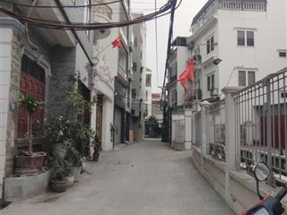 Nhà phúc lợi, 4 tầng, 62m2, mt 6.2m, nở hậu, chào 15 tỷ đường ô tô thông, căn góc