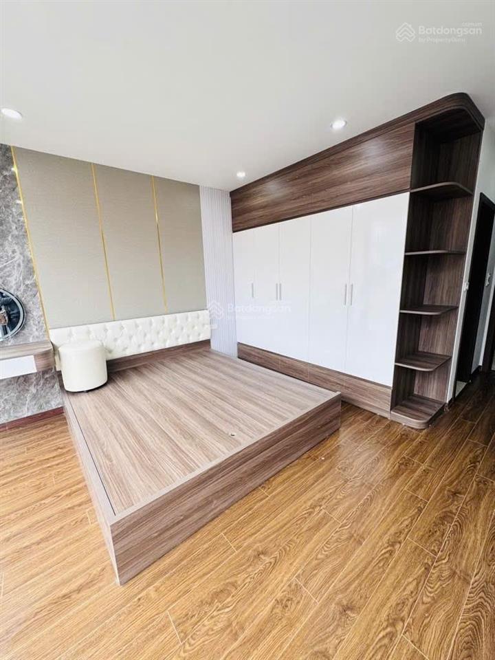 Nhà phố nguyễn lam  chu huy mân, 45m2, 11 tỷ 6 tầng thang máy, gara ôtô