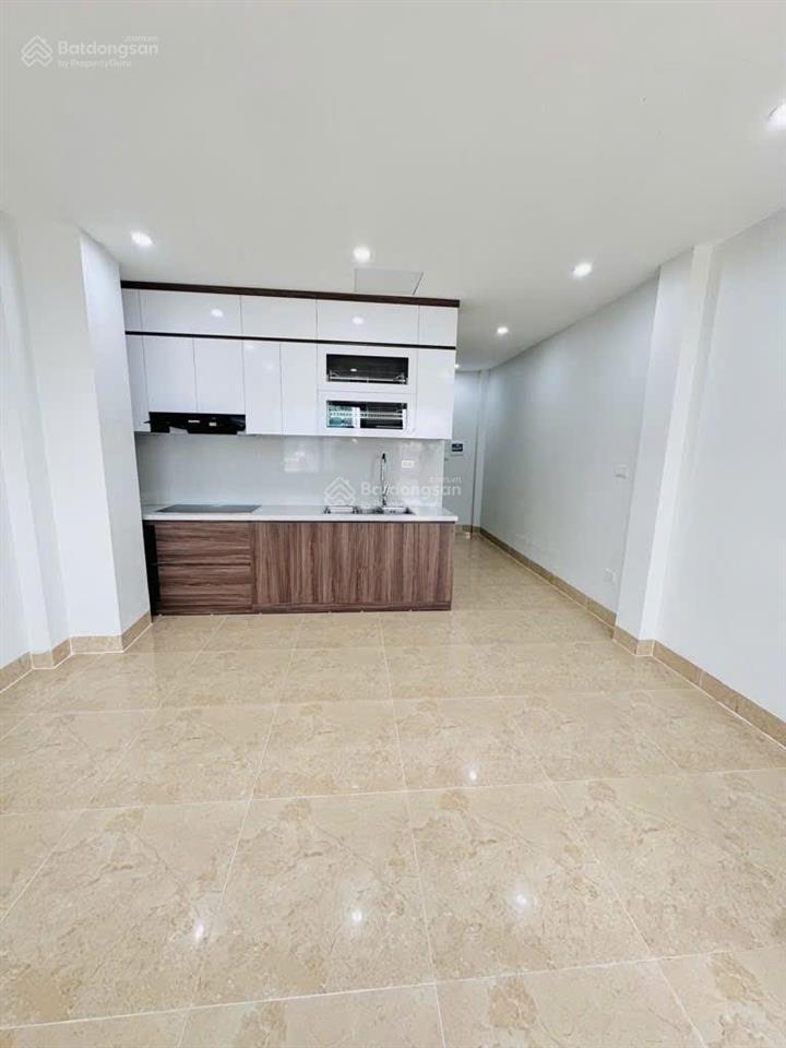 Nhà phố nguyễn lam  chu huy mân, 45m2, 11 tỷ 6 tầng thang máy, gara ôtô